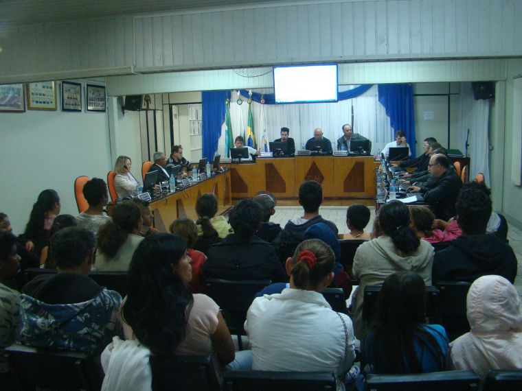 Destaques da sessão ordinária do dia 20 da Câmara de Vereadores de Laranjeiras do Sul.